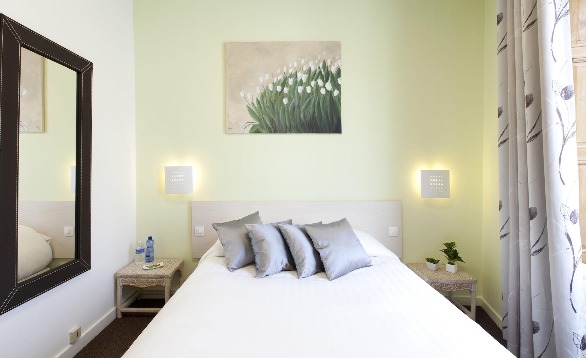 Logis Hotel Duquesne Nantes Ngoại thất bức ảnh