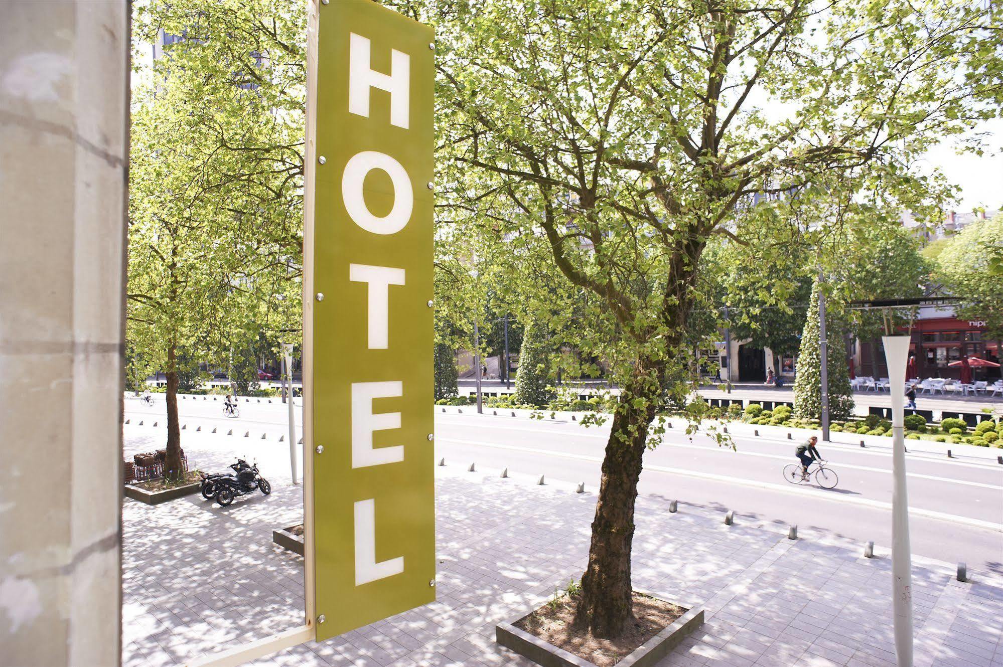Logis Hotel Duquesne Nantes Ngoại thất bức ảnh